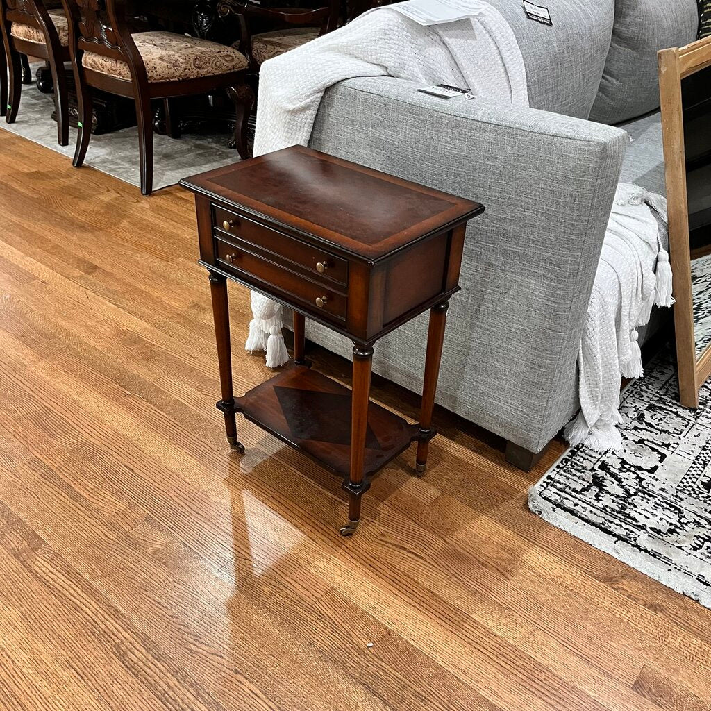 End Table w/ Drawer