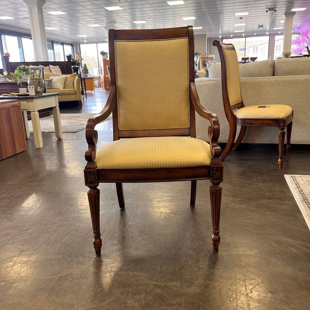 Orig Price $5670 - Dining Table w/ 8 chairs, 2 Leaves, & Pads