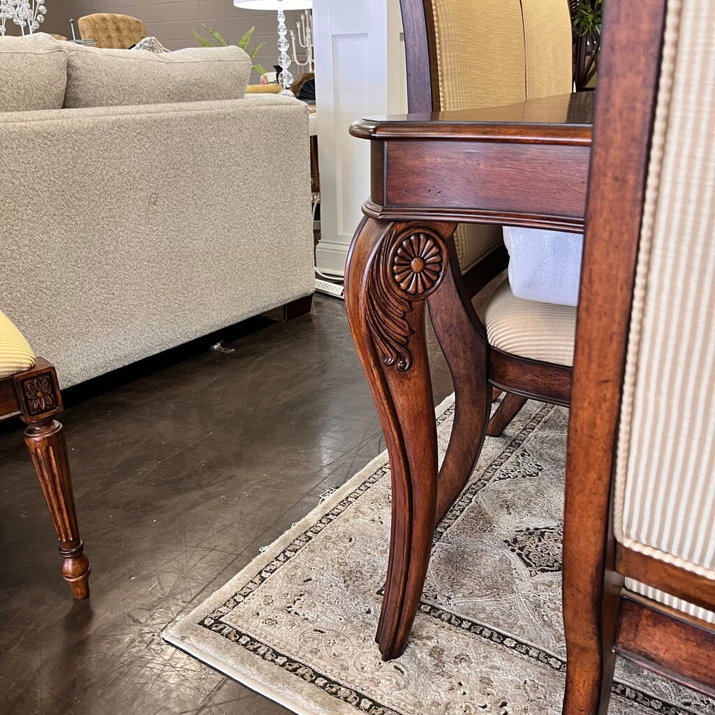 Orig Price $5670 - Dining Table w/ 8 chairs, 2 Leaves, & Pads