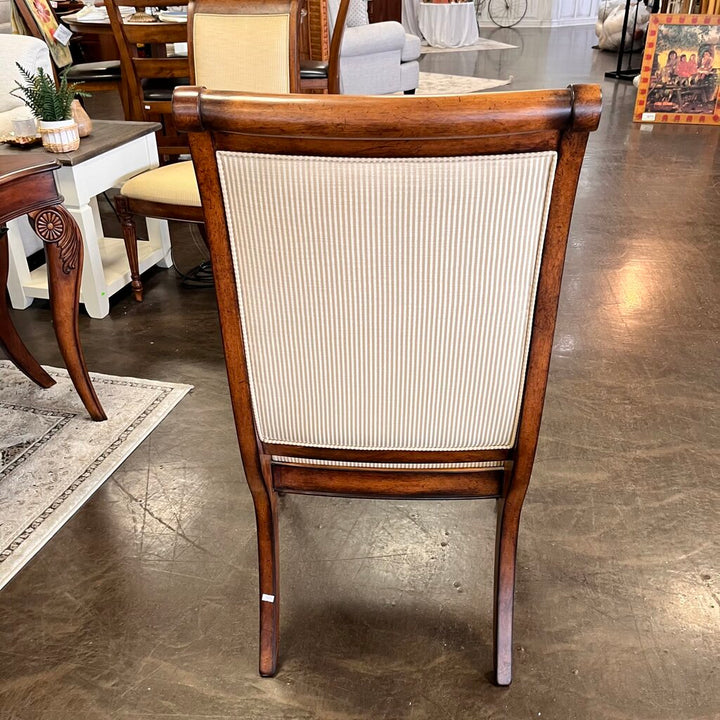 Orig Price $5670 - Dining Table w/ 8 chairs, 2 Leaves, & Pads