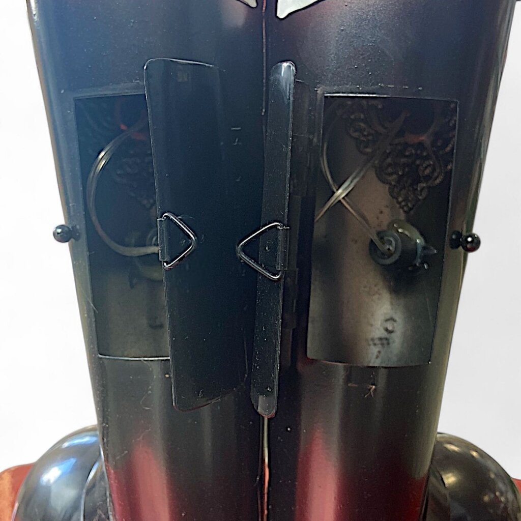 Indoor/Outdoor Oversized Santa Figure