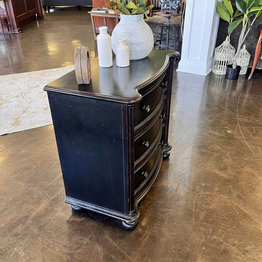 Night Stand w/ 3 Drawers