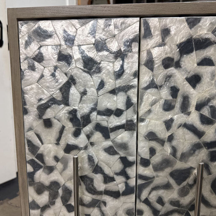 Maganda Accent Chest