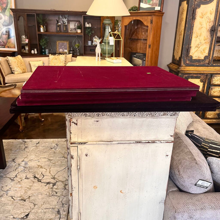 Orig Price $2300 - Dining Table w/ Pads & Extension