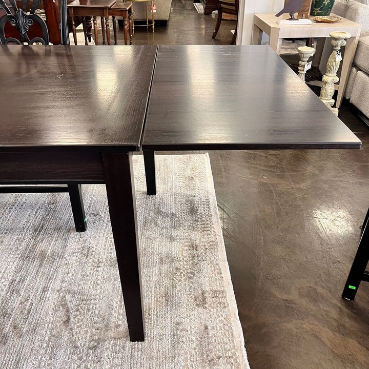 Extendable Dining Table