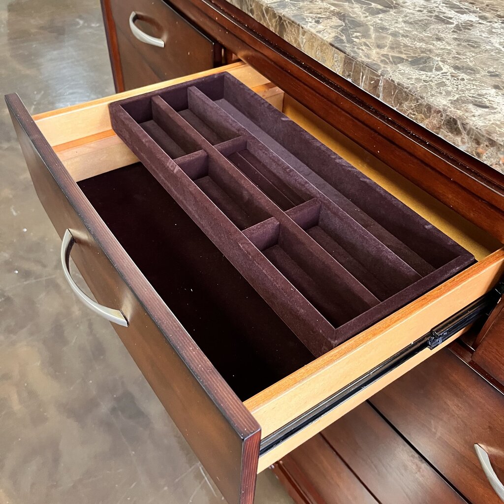 Orig Price $1600 - Dresser w/ Mirror