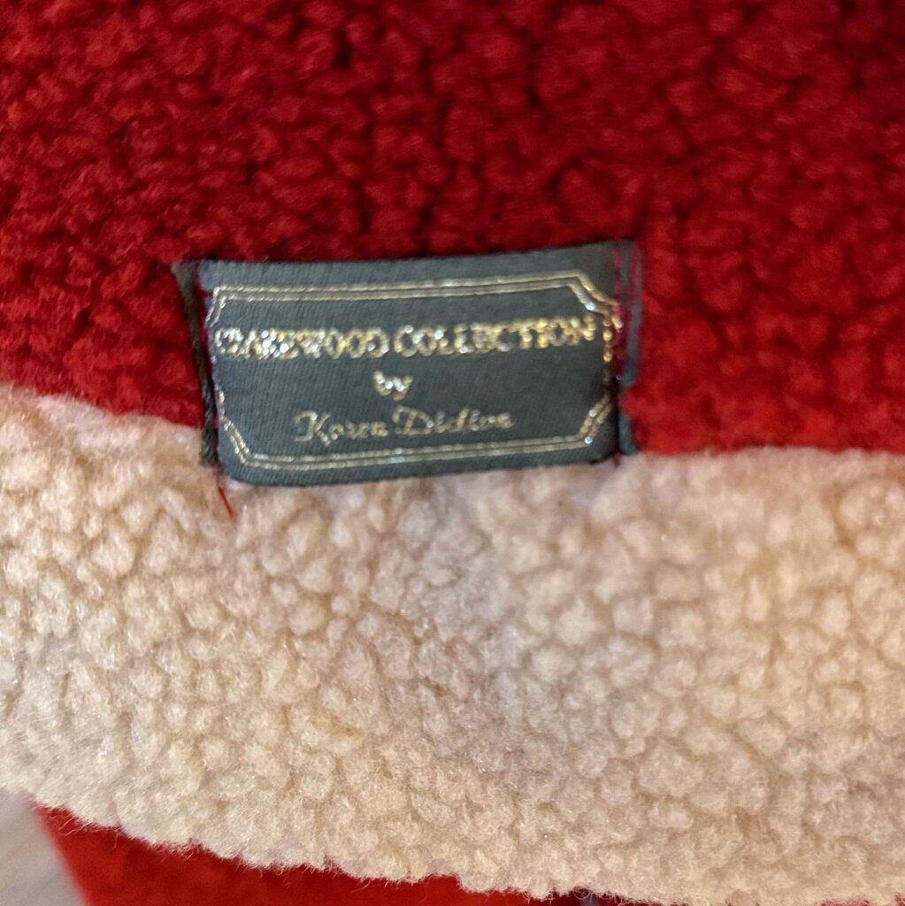 Crakewood Collection Large Santa with List & Presents