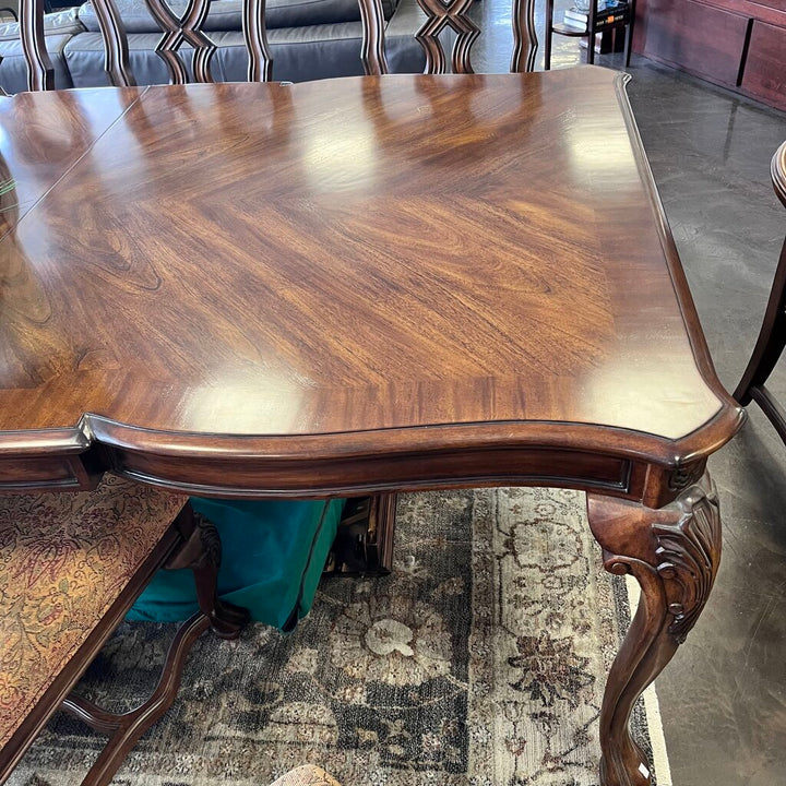 Orig Price $2960 - Dining Table w/ 8 Chairs & 2 Leaves