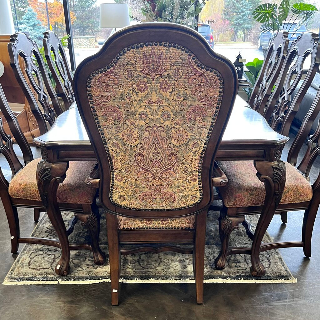 Orig Price $2960 - Dining Table w/ 8 Chairs & 2 Leaves