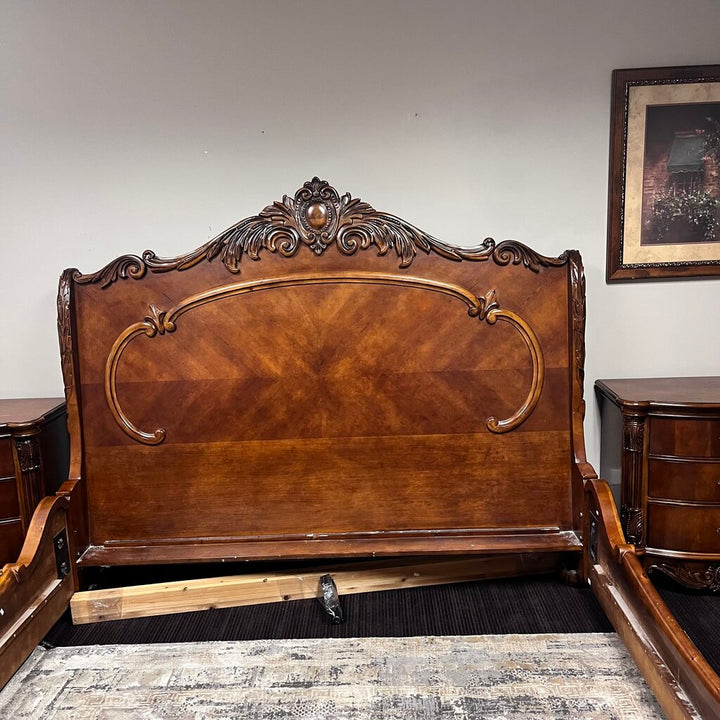 King Sleigh Bed