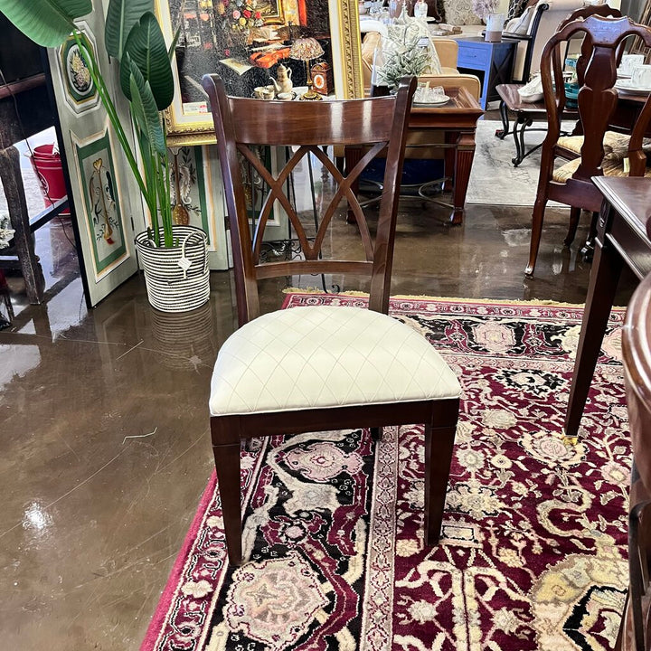 Orig Price $6000 - Dining Table w/ 6Chairs & 2 Leaves
