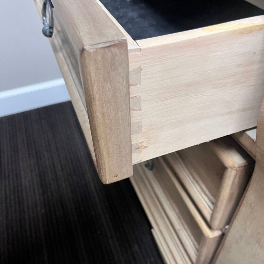 3 Drawer Nightstand