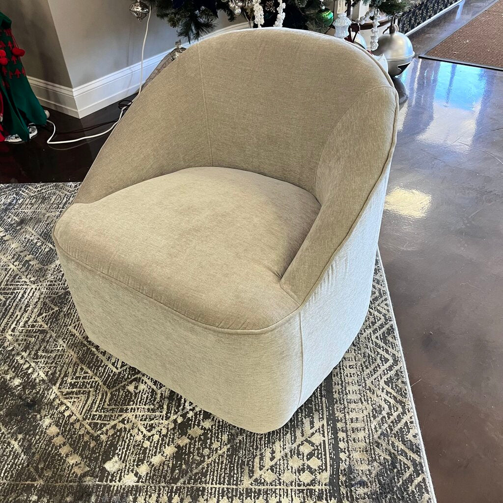 (Brand New) LULU Swivel Chair