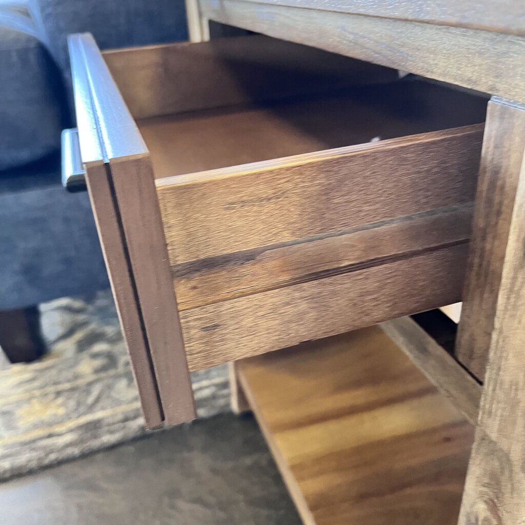(Brand New) Claremont End Table