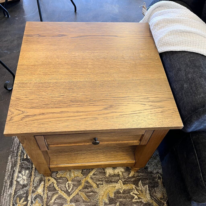 (BRAND NEW) Brentwood End Table