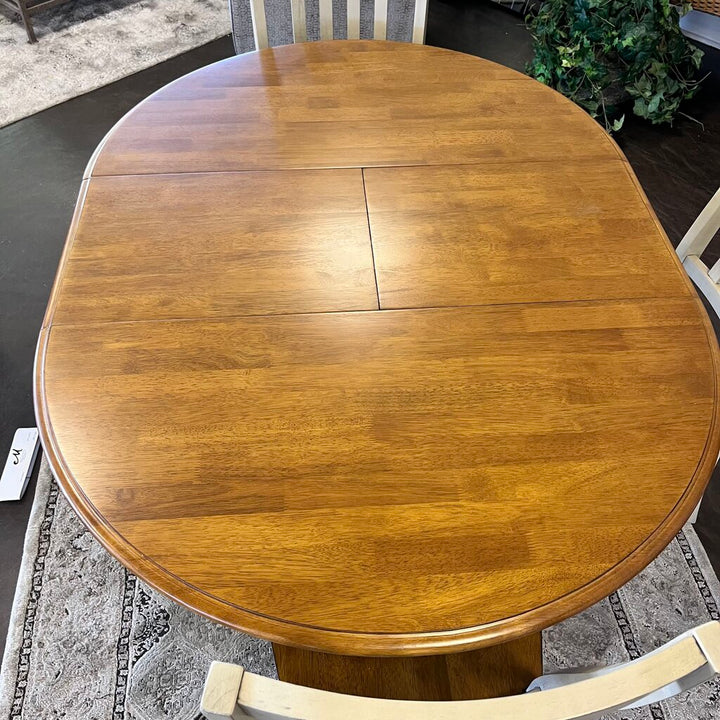 (Brand NEW) Dining Table w/ Butterfly Leaf & 4 Chairs - Acosta's Home