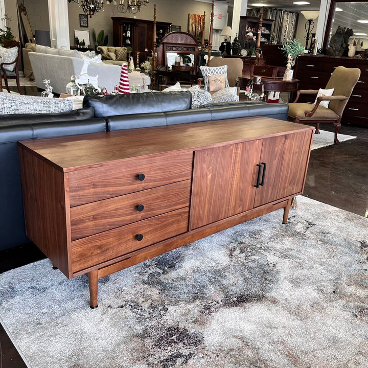 (Brand New) Olson Console