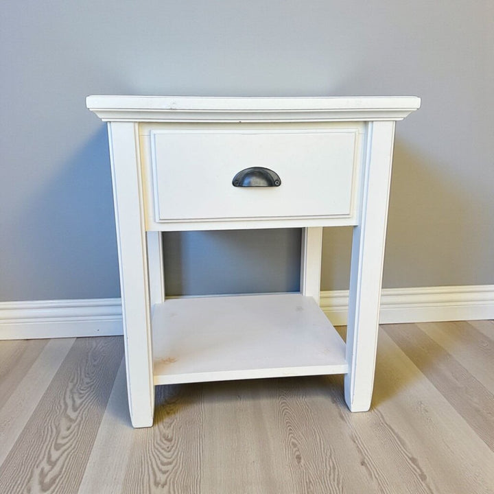 1 Drawer Nightstand