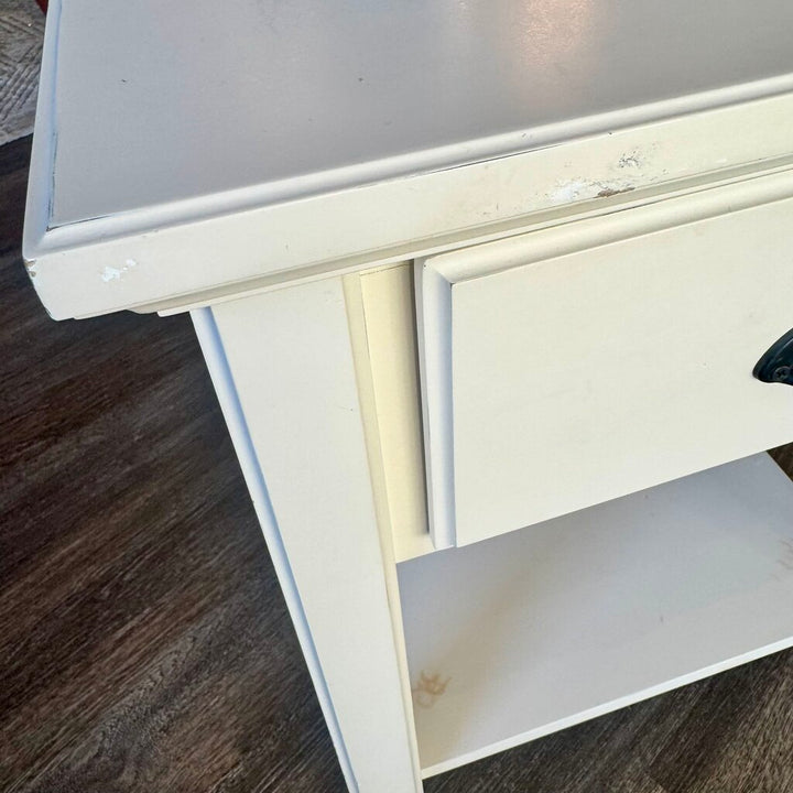 1 Drawer Nightstand