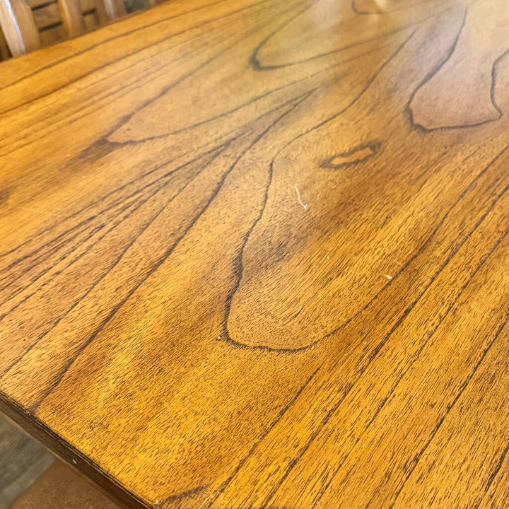 Adjustable Height Pub Table with 6 Chairs