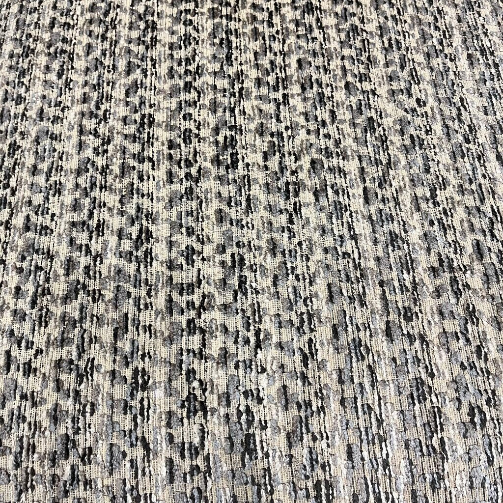 Orig Price $10000 - Sectional w/ Throw Pillows - Acosta's Home