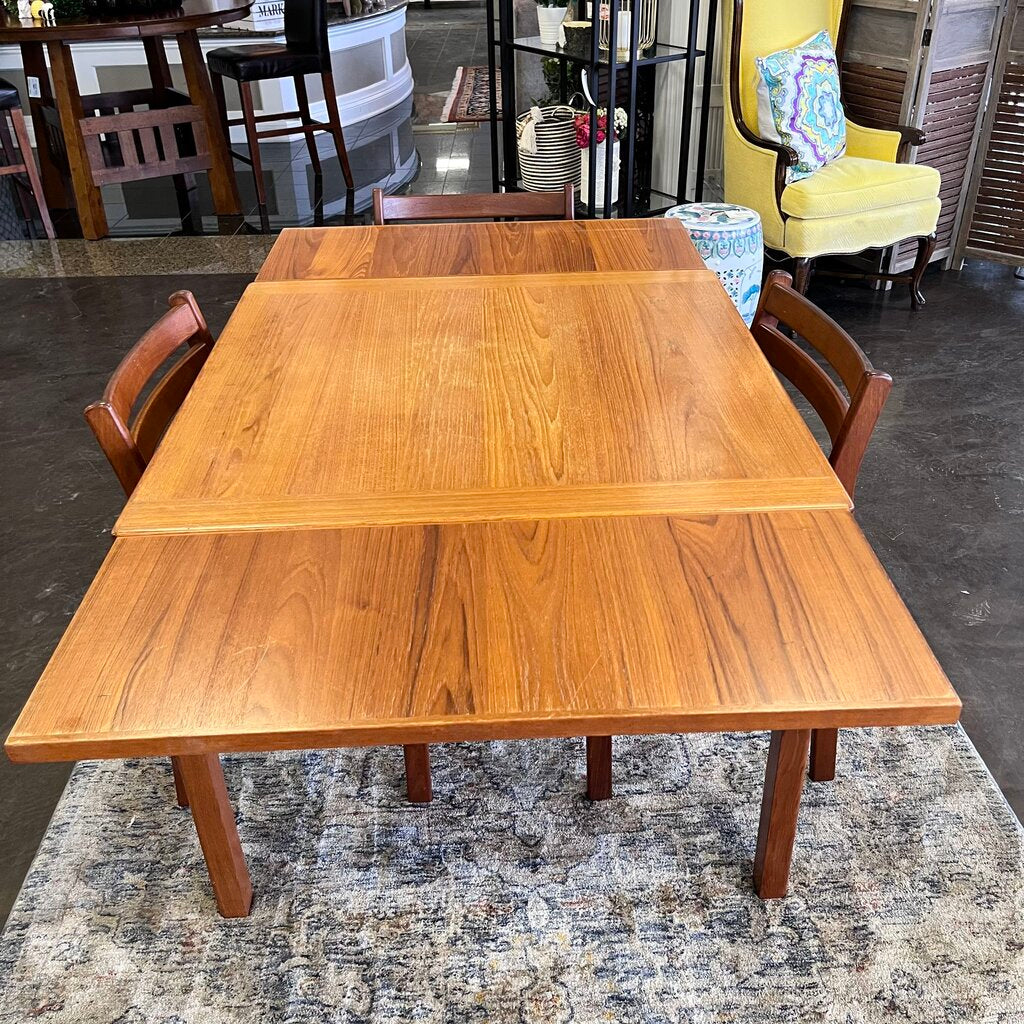 MCM Danish Teak Extension table W/ 4 Chairs - Acosta's Home