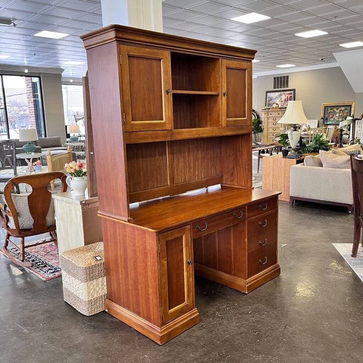 Desk w/ Hutch - Acosta's Home