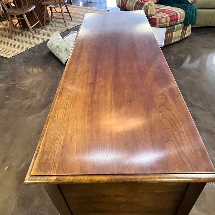 Buffet - Acosta's Home