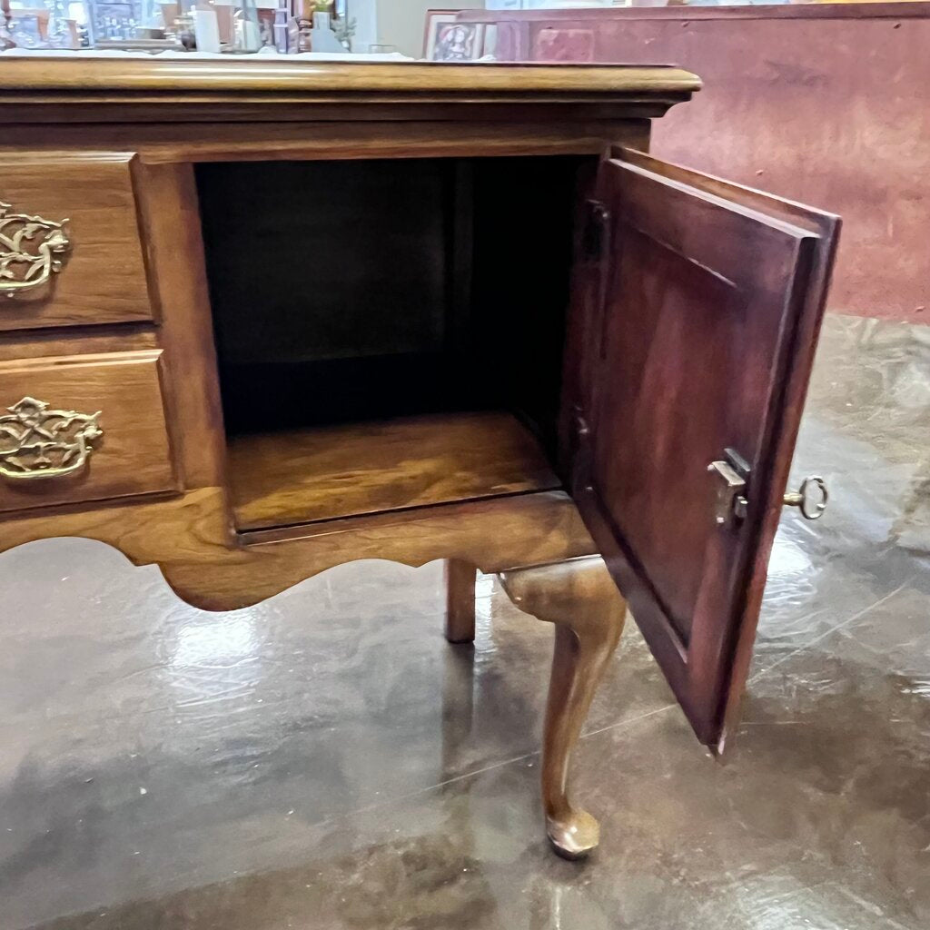 Buffet - Acosta's Home