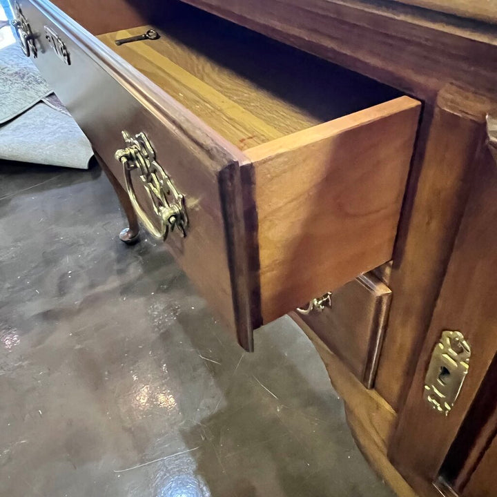 Buffet - Acosta's Home