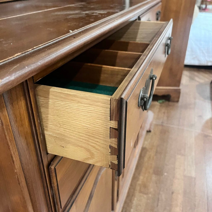 Buffet w/ Hutch - Acosta's Home