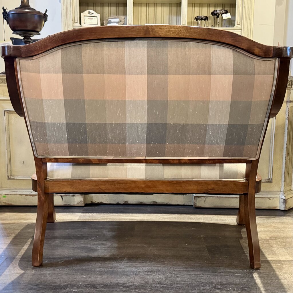 Custom Upholstered Settee with 2 Pillows - Acosta's Home