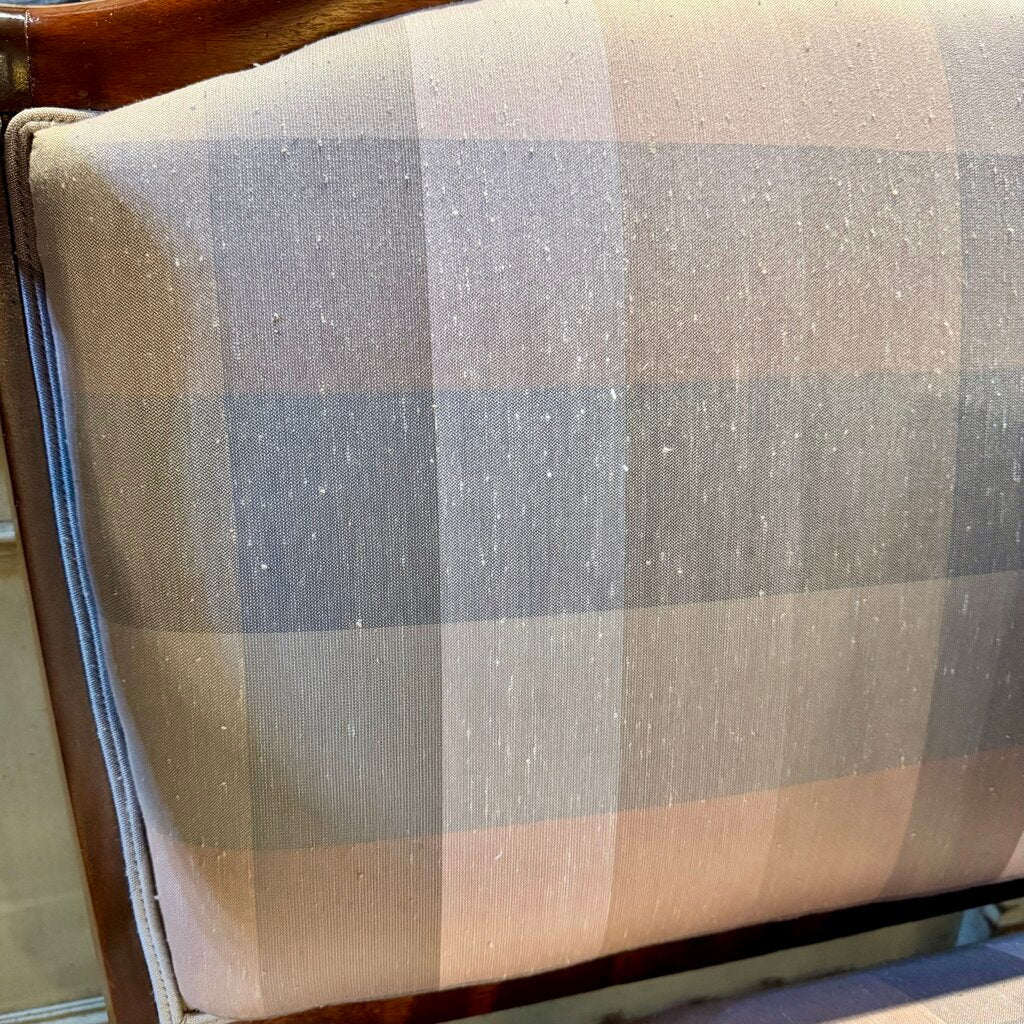 Custom Upholstered Settee with 2 Pillows - Acosta's Home