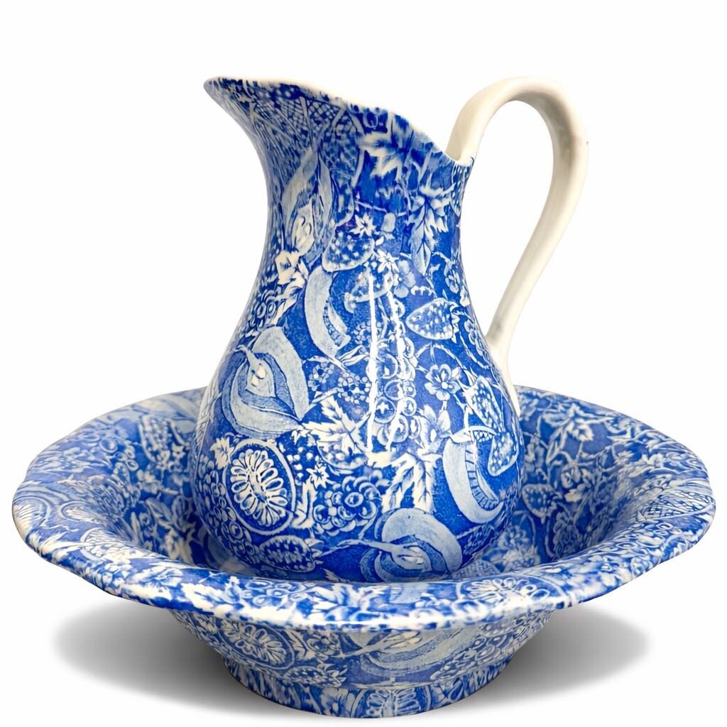 Rare Vintage Blakeney Pitcher & Bowl - Acosta's Home