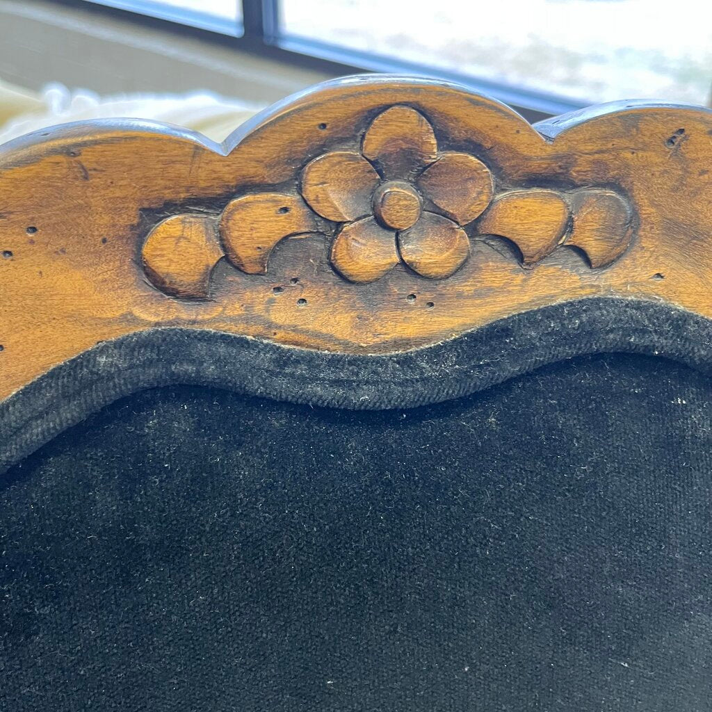 Dining Table w/ 6 Chairs - Acosta's Home