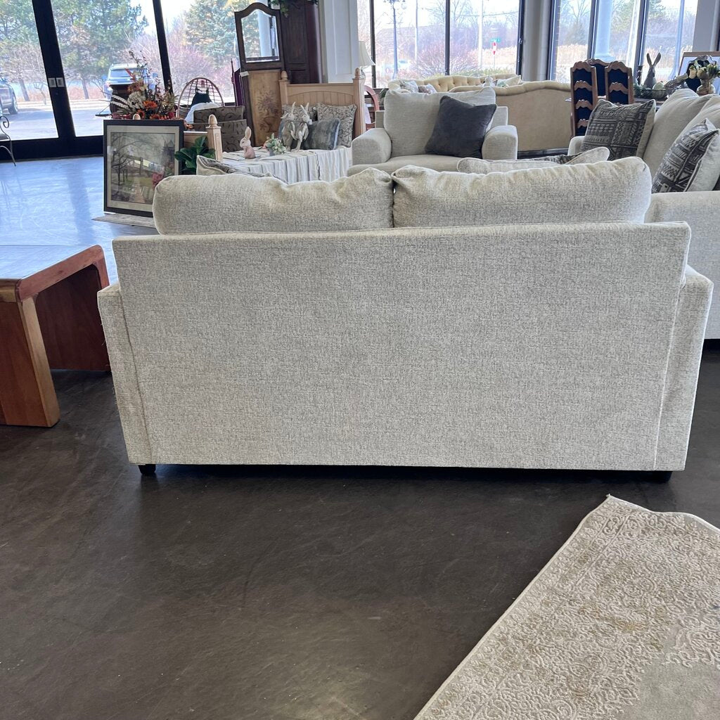 Orig Price $514 - Loveseat w/ Accent Pillows - Acosta's Home