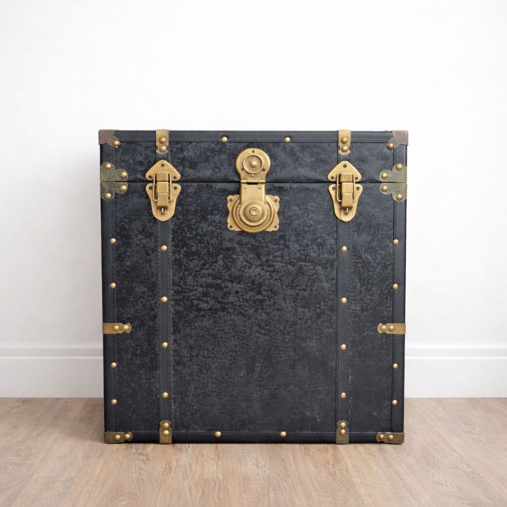 Large Lidded Trunk - Acosta's Home