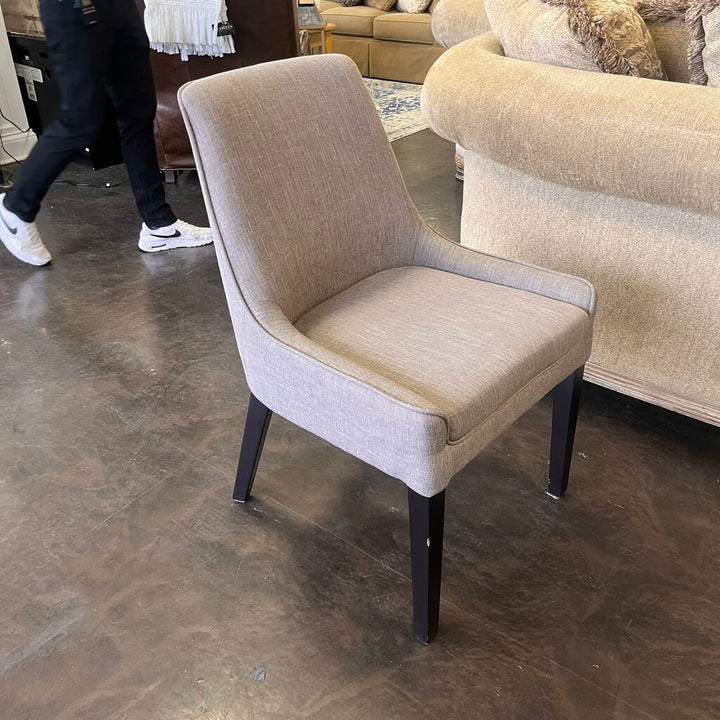 Orig Price $3500 - Dining Table w/ 6 Upholstered Chairs