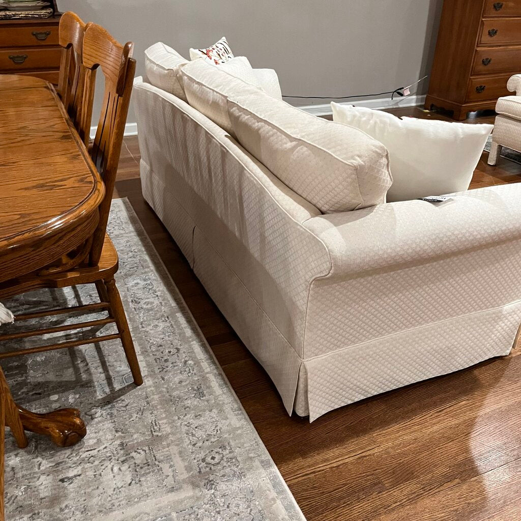 Sofa w/ 3 Accent Pillows