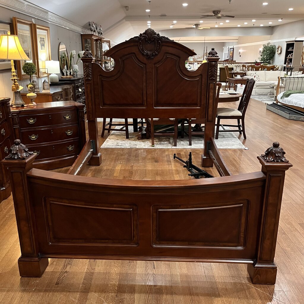 Orig Price $1500 - Queen Cherry Poster Bed