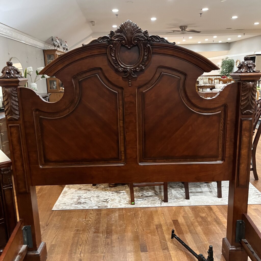 Orig Price $1500 - Queen Cherry Poster Bed