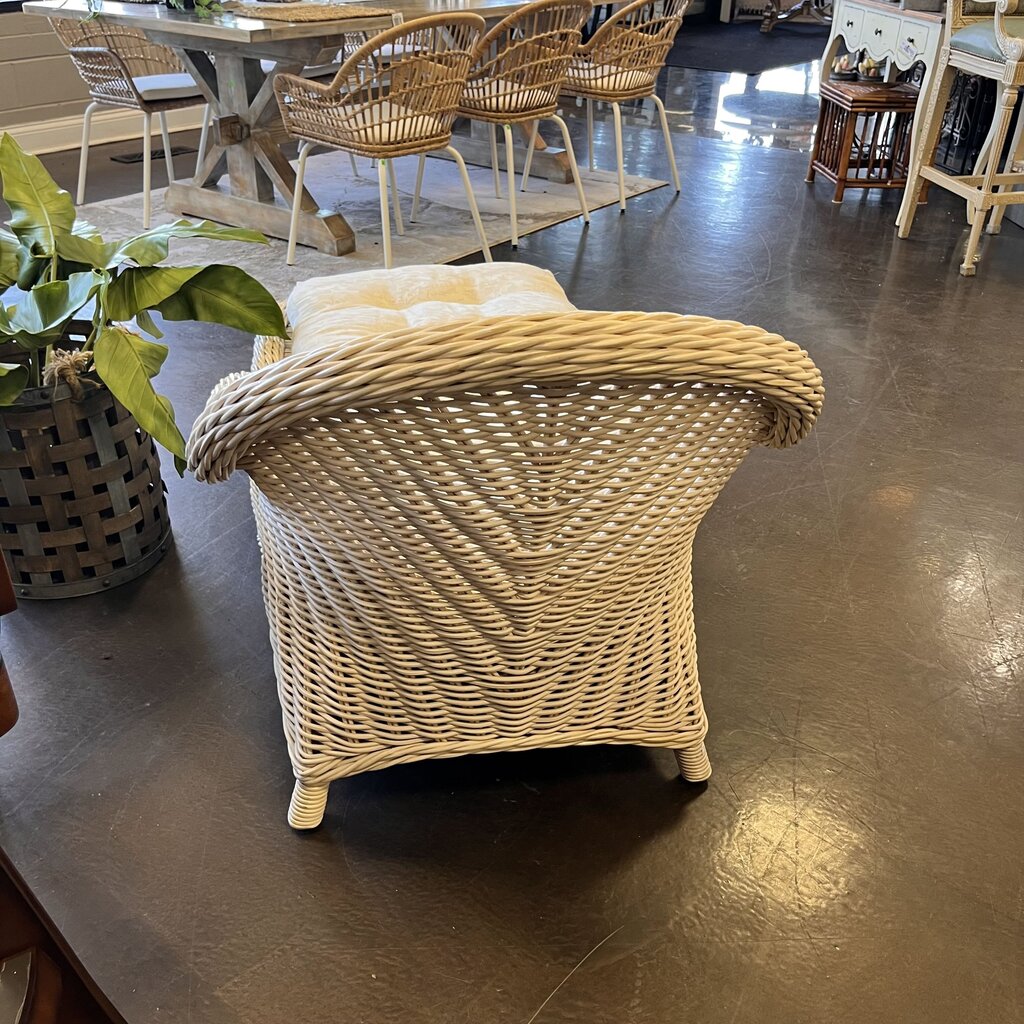 Vintage Wicker Chaise w/ Cushion