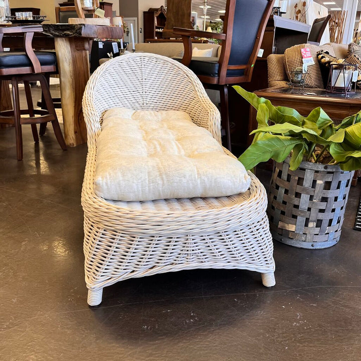 Vintage Wicker Chaise w/ Cushion