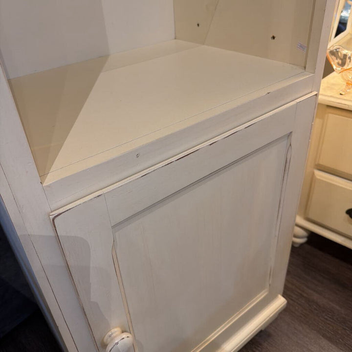 * Orig Price $350 - Narrow Bookcase