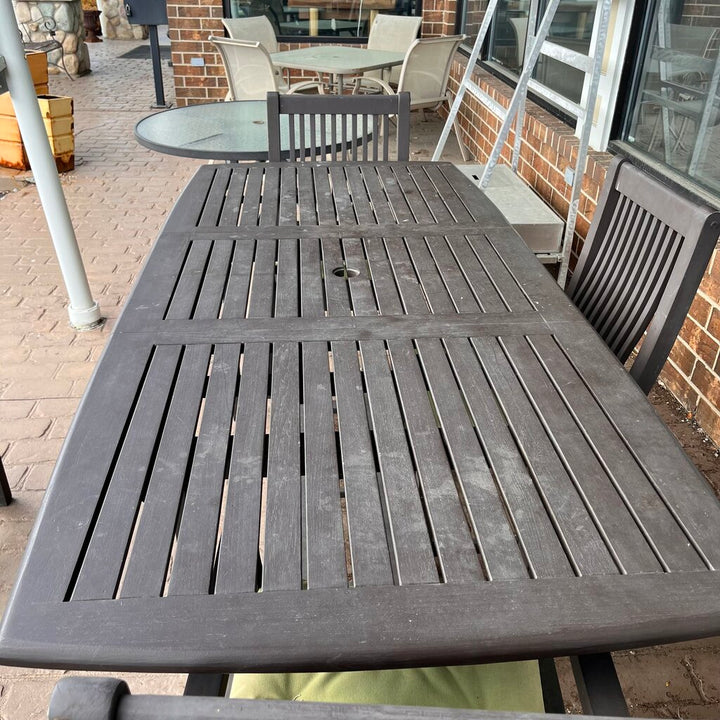 Outdoor Dining Table w/ 4 Chairs