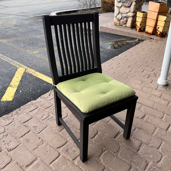 Outdoor Dining Table w/ 4 Chairs