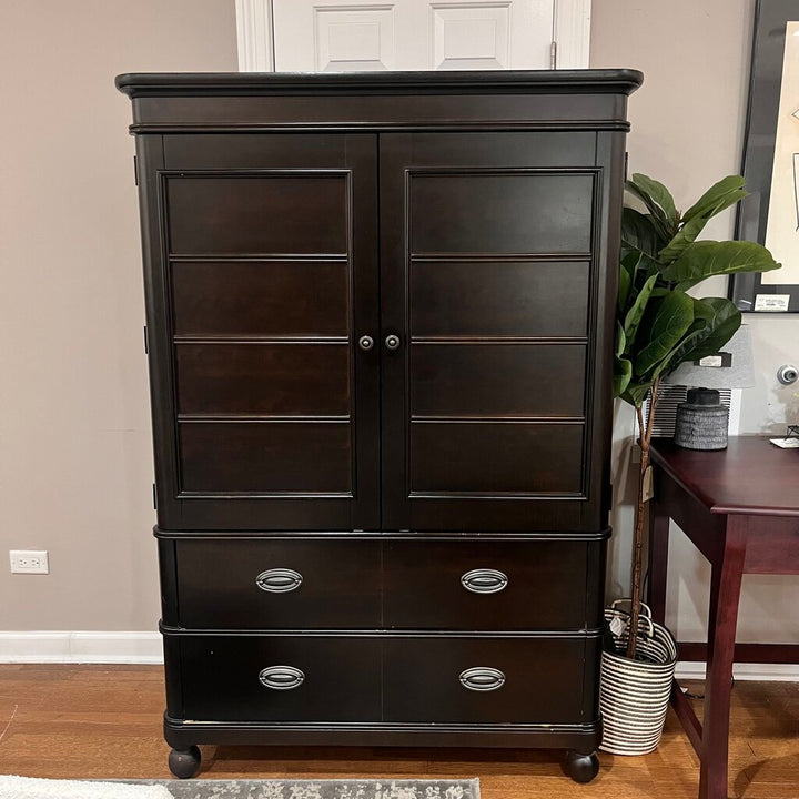 Armoire