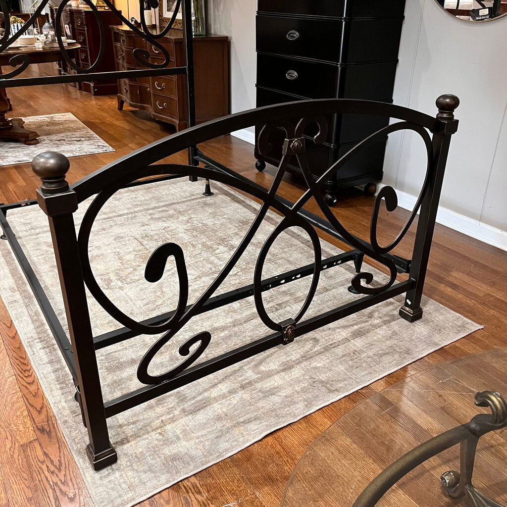 Orig Price $600 - Full Metal Bed