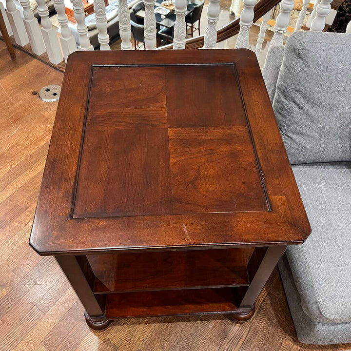 Orig Price $450 - End Table w/ Pull Out