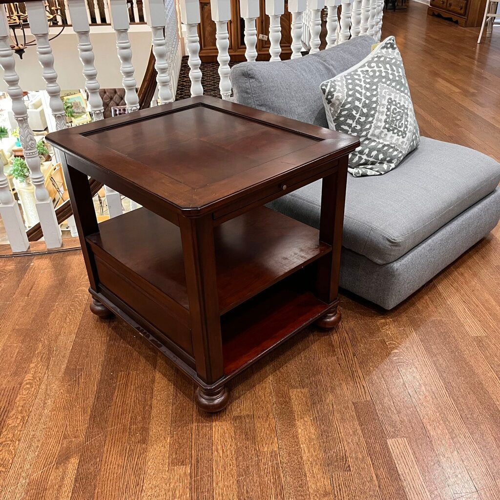 Orig Price $450 - End Table w/ Pull Out